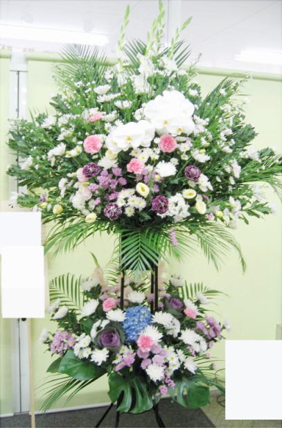 札幌 ｜葬儀｜スタンド花｜即日手配いたします。　２段　￥20,000